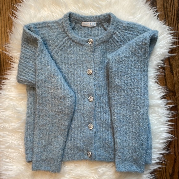 Princess sweater with wool and jewelled buttons - Picture 3 of 9